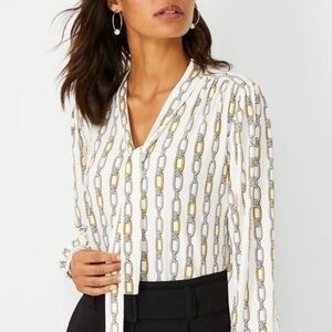 Ann Taylor Chain Print Pleated Ruffles Blouse - M